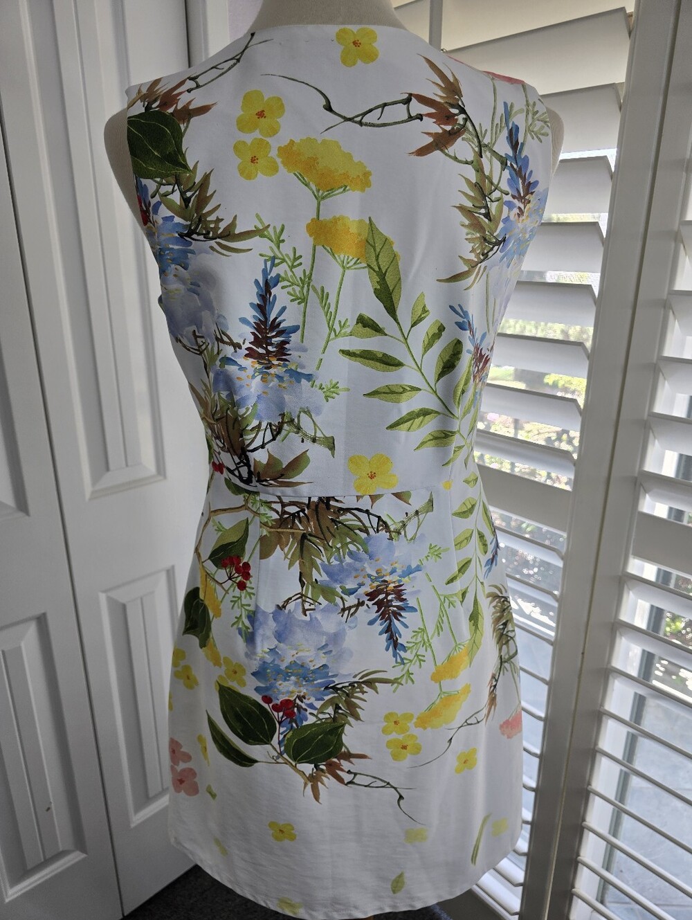 FOND White Floral Botanical Sleeveless A-Line Dress - Picture 7 of 9